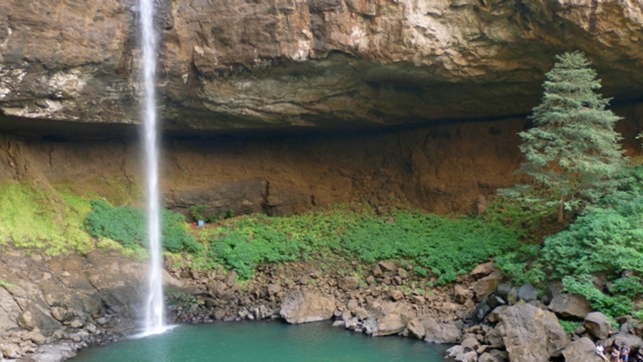 top 15 waterfalls in maharashtra